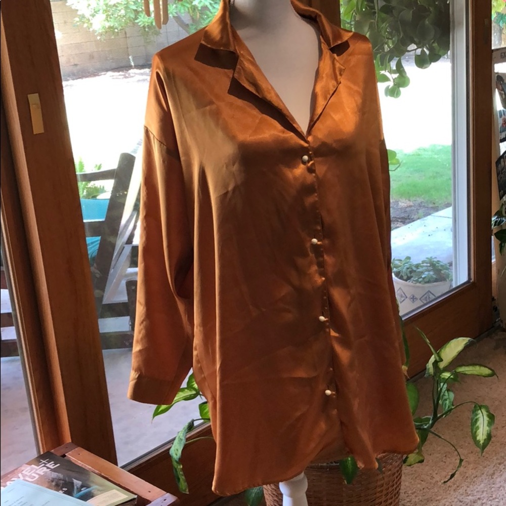 Vintage Victoria’s Secret Satin Sleep Shirt! Gold!